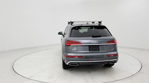2024 Audi Q5 45 S line quattro Premium