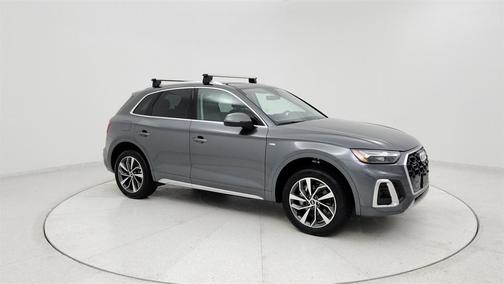 2024 Audi Q5 45 S line quattro Premium