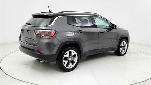 Gray 2018 Jeep Compass Limited