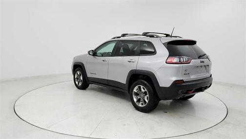 Silver 2019 Jeep Cherokee Trailhawk