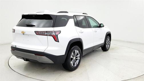 White 2025 Chevrolet Equinox LT