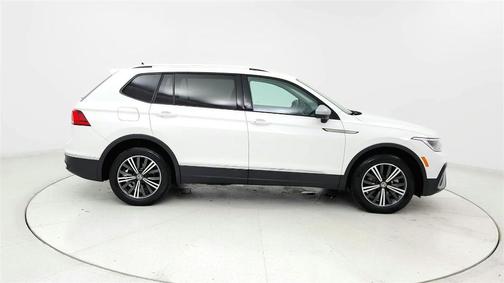 Pure White 2024 Volkswagen Tiguan 2.0T Wolfsburg Edition