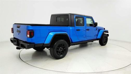 Blue 2022 Jeep Gladiator Sport