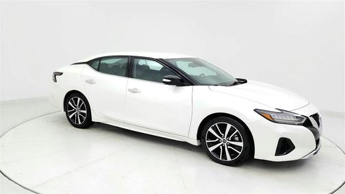 2023 Nissan Maxima SV