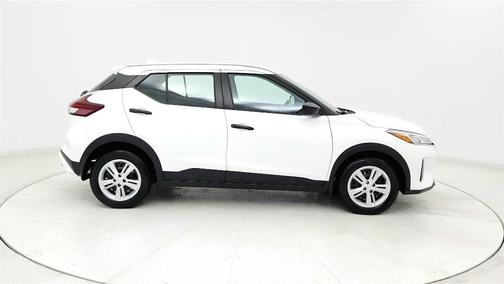 Fresh Powder 2025 Nissan Kicks Play S