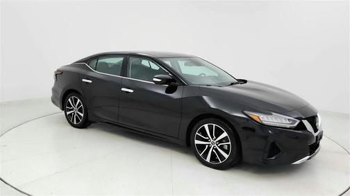 2023 Nissan Maxima SV