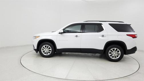 White 2020 Chevrolet Traverse LT Cloth