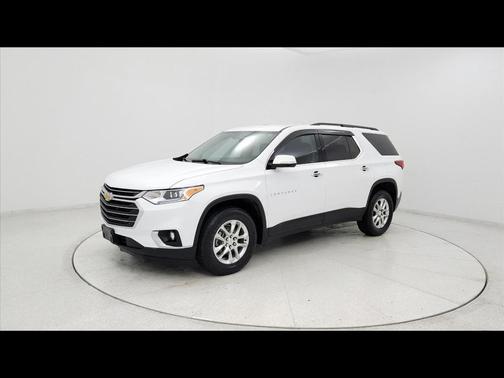 White 2020 Chevrolet Traverse LT Cloth