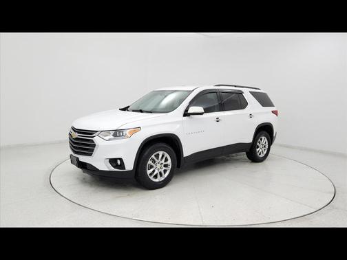 White 2020 Chevrolet Traverse LT Cloth