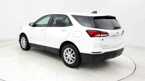 White 2023 Chevrolet Equinox LS