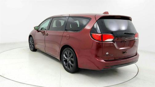 Red 2018 Chrysler Pacifica Touring Plus
