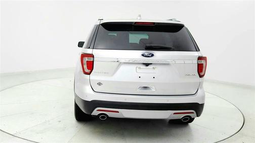 Silver 2016 Ford Explorer Limited