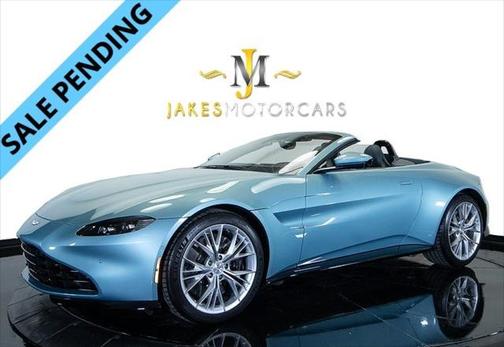 2021 Aston Martin Vantage Roadster