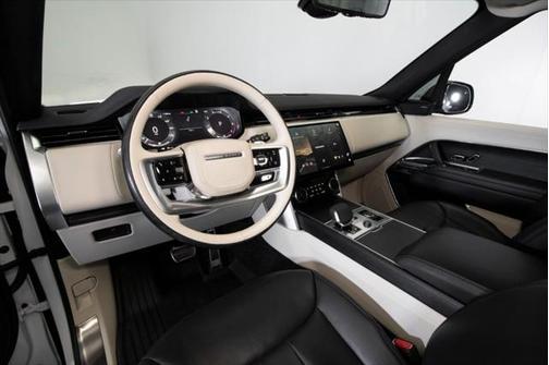 2023 Land Rover Range Rover P530 SE