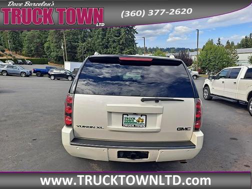 2014 GMC Yukon XL Denali