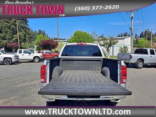 Bright Silver Metallic Clearcoat 2002 Dodge Ram 1500
