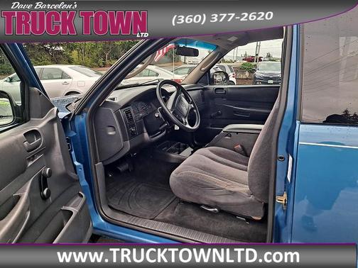Blue 2003 Dodge Dakota Base