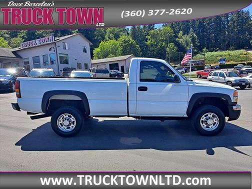 2005 GMC Sierra 2500 Work Truck