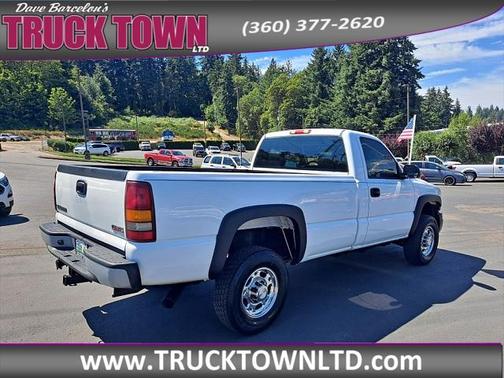 2005 GMC Sierra 2500 Work Truck