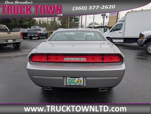 2013 Dodge Challenger SXT