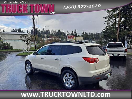 White 2012 Chevrolet Traverse LT