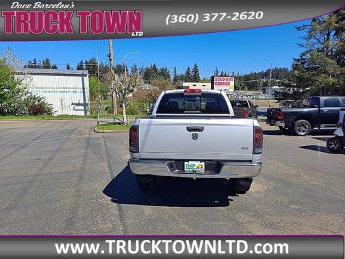 Bright Silver Metallic Clearcoat 2005 Dodge Ram 1500 SLT Quad Cab