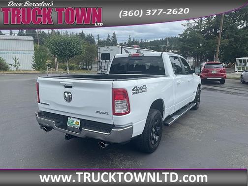 Bright White 2022 RAM 1500 Big Horn/Lone Star