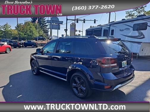 2020 Dodge Journey Crossroad