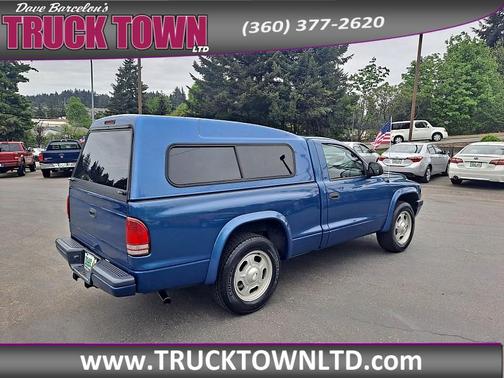Blue 2003 Dodge Dakota Sport