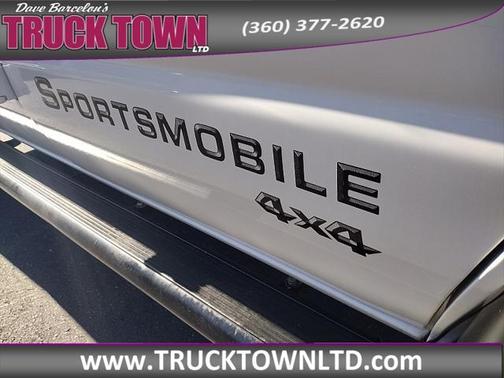 2006 Ford E350 Super Duty XL Wagon