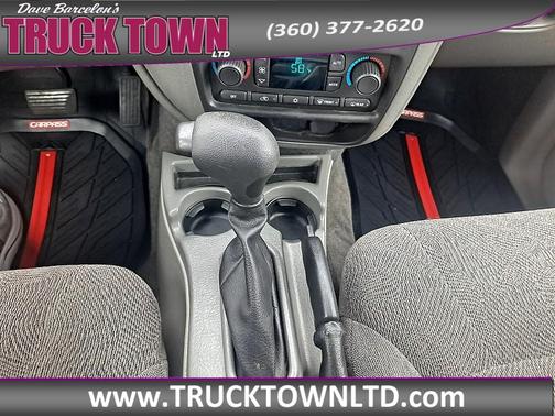 Blue 2004 Chevrolet Trailblazer LT