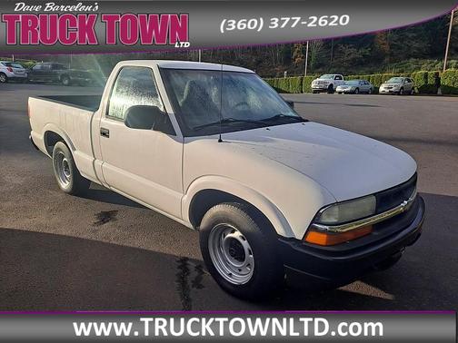 2003 Chevrolet S-10 Base