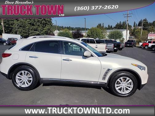 2014 INFINITI QX70 Base