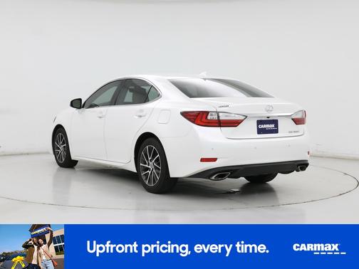 White 2016 Lexus ES 350