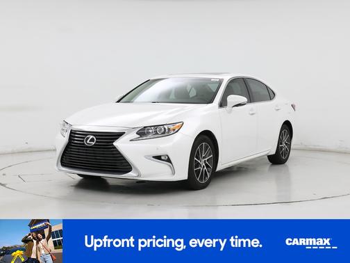 White 2016 Lexus ES 350