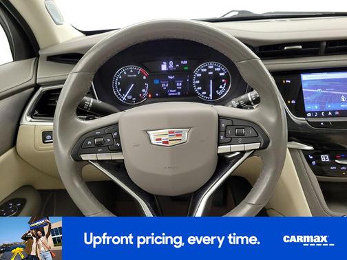 2023 Cadillac XT6 Premium Luxury