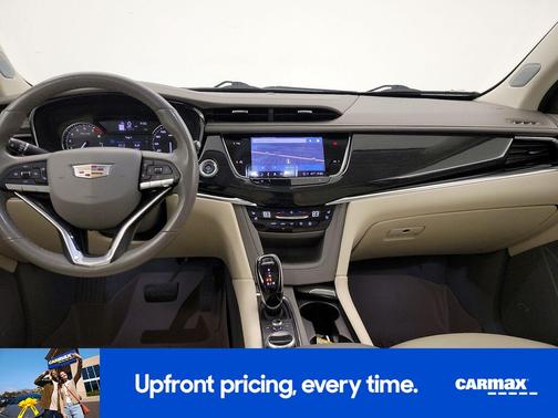 2023 Cadillac XT6 Premium Luxury