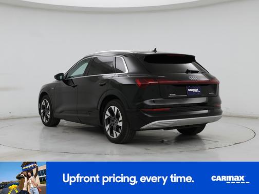 2022 Audi e-tron Premium