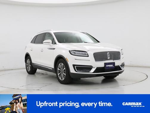 White 2019 Lincoln Nautilus Select