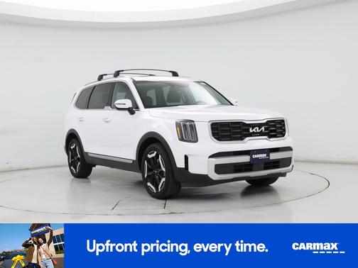 White 2025 Kia Telluride S