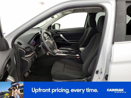 White 2022 Mitsubishi Eclipse Cross LE