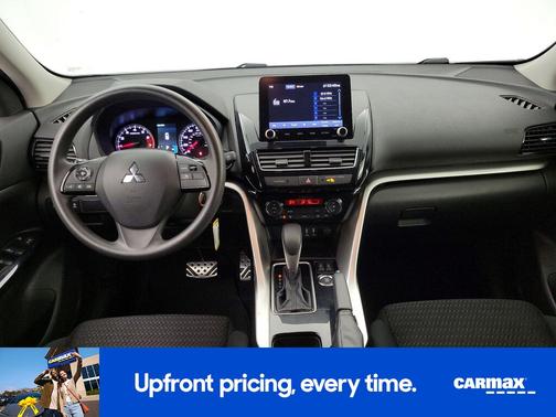 White 2022 Mitsubishi Eclipse Cross LE