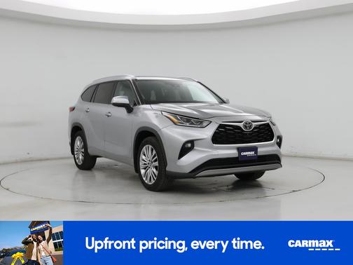 2023 Toyota Highlander Platinum