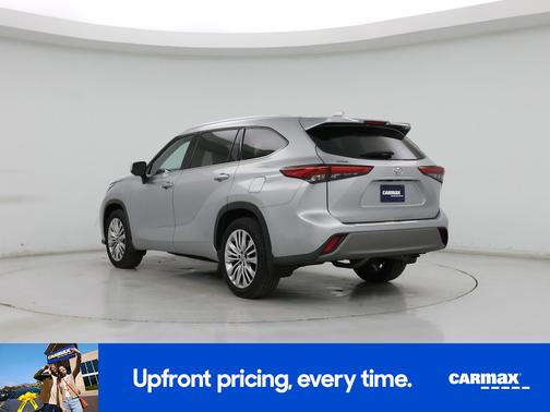 2023 Toyota Highlander Platinum