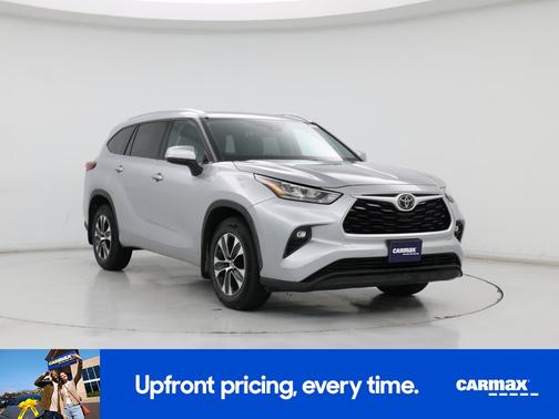 Silver 2020 Toyota Highlander XLE