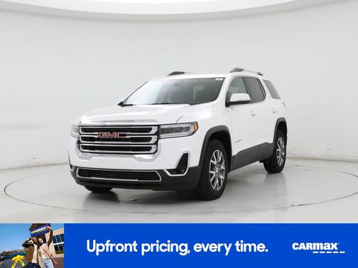 White 2023 GMC Acadia SLT