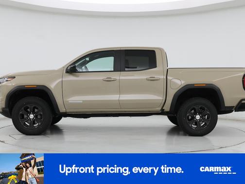 Tan 2024 GMC Canyon Elevation