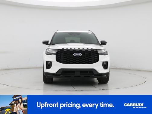 White 2025 Ford Explorer ST-Line