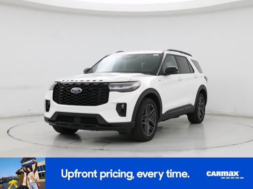 White 2025 Ford Explorer ST-Line