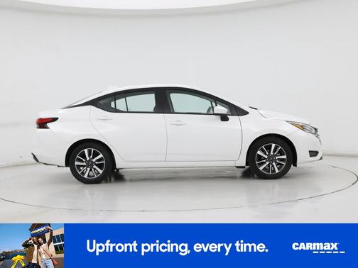 White 2025 Nissan Versa SV